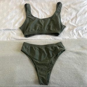 Trendy High Waisted Sporty Two Piece